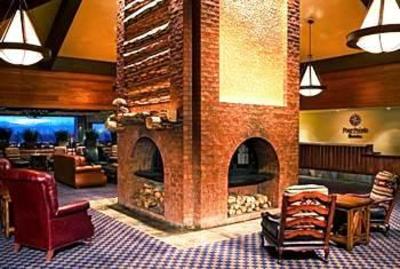 фото отеля Four Points by Sheraton Denver Southeast
