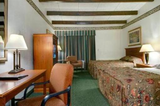 фото отеля Red Roof Inn Rutland - Killington