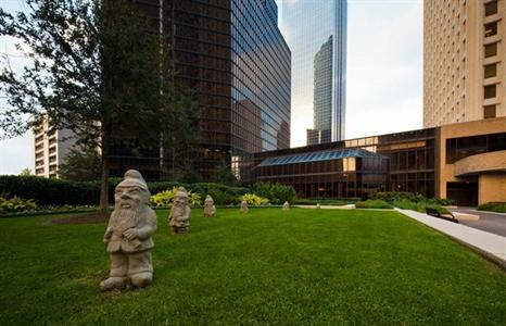 фото отеля Doubletree Hotel Houston Downtown