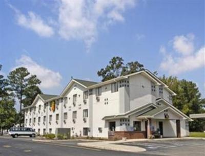 фото отеля Quality Inn Newport News