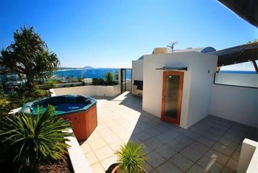 фото отеля Sorrento on the Pacific Apartments Alexandra Headland