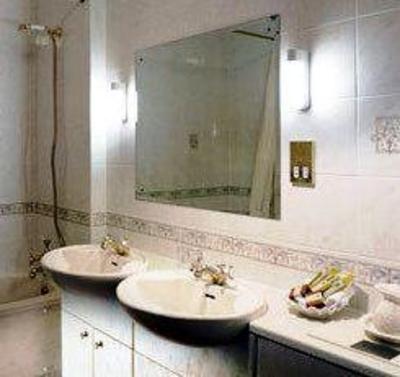 фото отеля Hotel Hougue Du Pommier Castel Guernsey