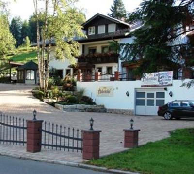 фото отеля Hotel Hubertushof Oberstaufen