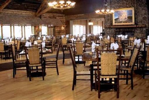 фото отеля Old Faithful Inn Yellowstone National Park