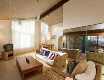 фото отеля Caralina Court Private Holiday Apartment Noosa