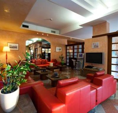 фото отеля Valbrenta Hotel Limena