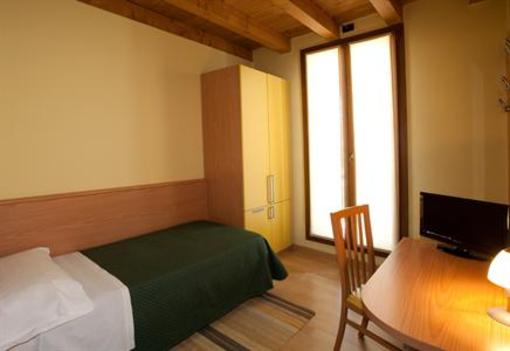 фото отеля Valbrenta Hotel Limena