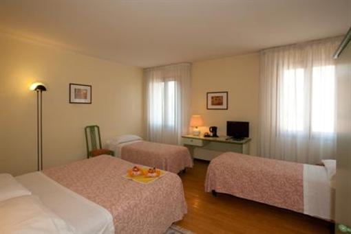 фото отеля Valbrenta Hotel Limena