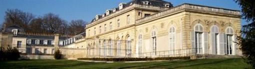 фото отеля Le Chateau Du Val Hotel Saint-Germain-en-Laye