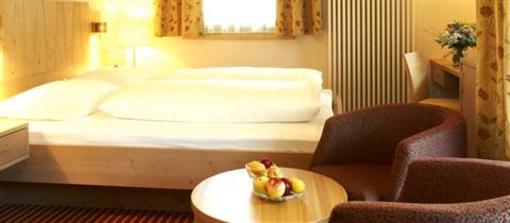 фото отеля Hotel St. Anton