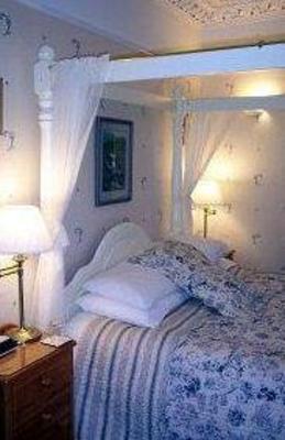 фото отеля Roseneath Guest House
