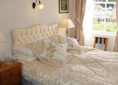 фото отеля Roseneath Guest House