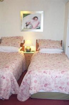 фото отеля Roseneath Guest House