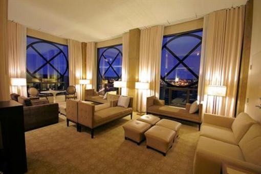 фото отеля Proximity Hotel