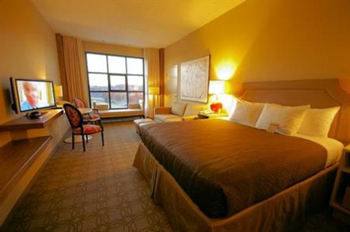 фото отеля Proximity Hotel