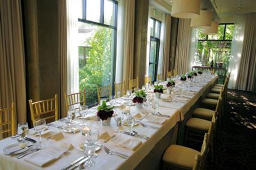 фото отеля Proximity Hotel