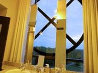 Proximity Hotel
