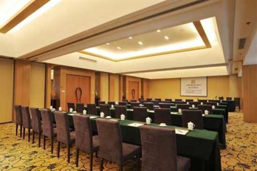 фото отеля Huijin Lakeview Xuanwu Hotel Yangzhou