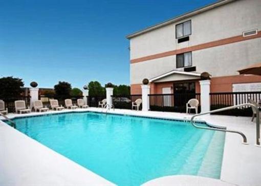 фото отеля Comfort Inn - Montgomery Carmichael Rd.