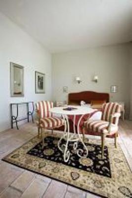 фото отеля Chateau de Roussan Saint-Remy-de-Provence