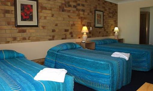 фото отеля AAA Lancaster Court Motel