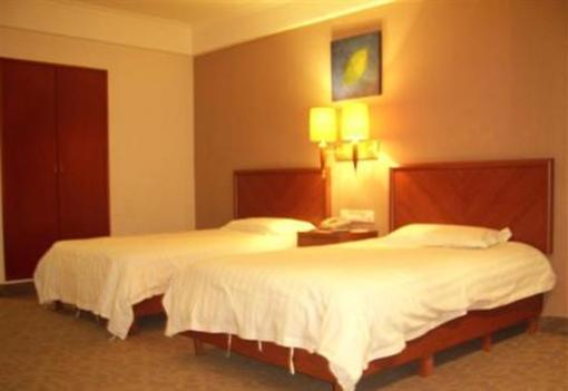 фото отеля Green Tree Inn Houjie Hotel Dongguan