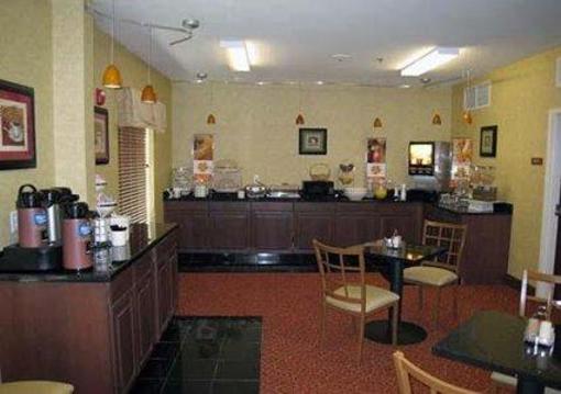 фото отеля Sleep Inn & Suites Gainesville