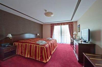 фото отеля Hotel Zur Burg Kaprun