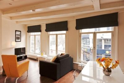 фото отеля Rembrandt Square Apartment Suites