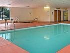 фото отеля Ramada Limited Hotel Waukesha