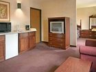фото отеля Ramada Limited Hotel Waukesha