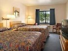 фото отеля Ramada Limited Hotel Waukesha