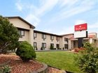 фото отеля Ramada Limited Hotel Waukesha