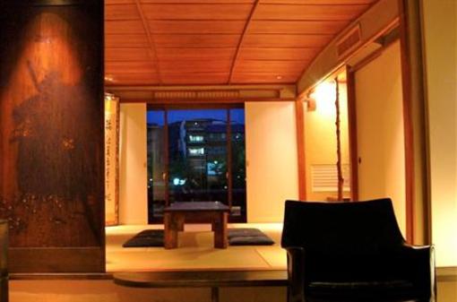 фото отеля Iori Izumiya-cho Machiya Hotel
