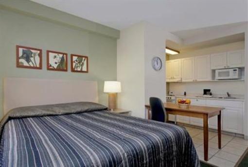 фото отеля Extended Stay Deluxe Madison - West