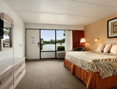 фото отеля Days Inn & Suites Amelia Island