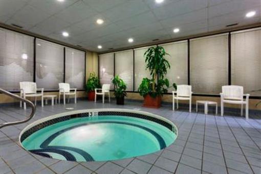 фото отеля Holiday Inn Buffalo Amherst