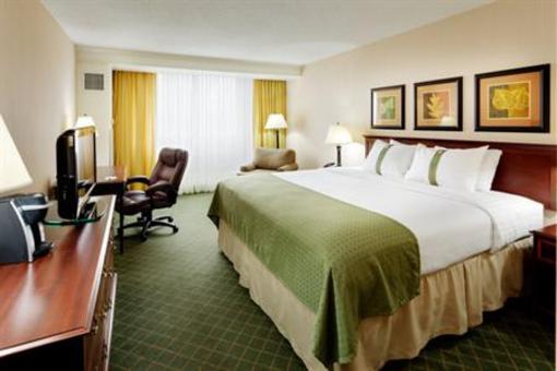 фото отеля Holiday Inn Buffalo Amherst