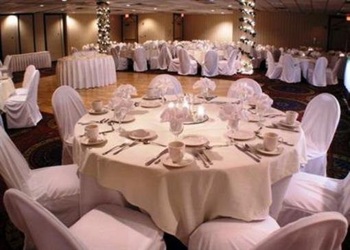 фото отеля Holiday Inn Buffalo Amherst