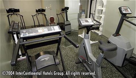 фото отеля Crowne Plaza Washington National Airport