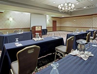 фото отеля Crowne Plaza Washington National Airport