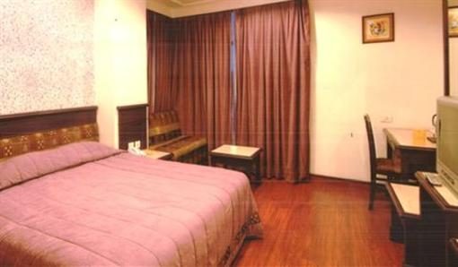 фото отеля Niky International Hotel