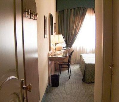 фото отеля Grande Albergo Potenza