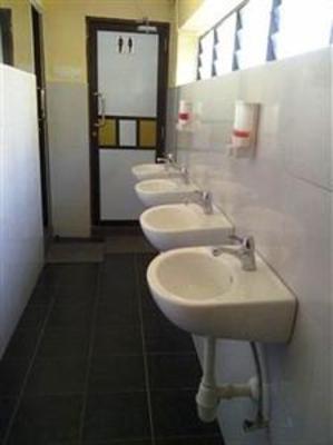 фото отеля Tower Budget Hotel