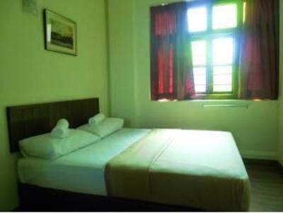 фото отеля Tower Budget Hotel