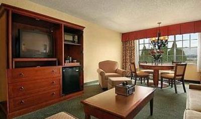 фото отеля Red Lion Hotel Portland Airport