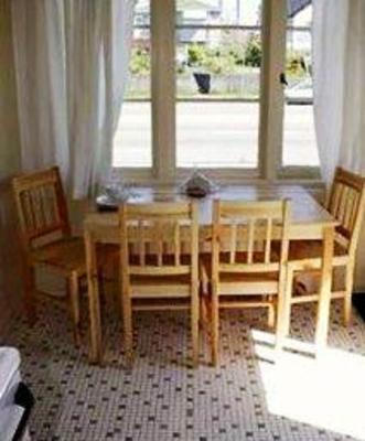фото отеля 2400 Motel Ltd.