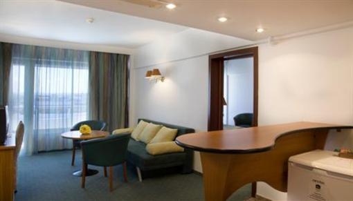 фото отеля Best Western Savoy Hotel Mamaia