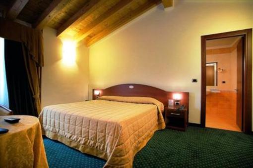 фото отеля Capri Hotel Bardolino