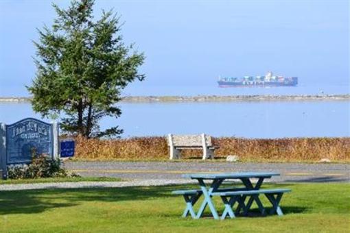 фото отеля Juan de Fuca Cottages